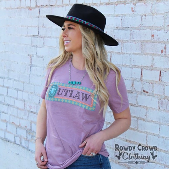 Outlaw Tee - Picture 5 of 5